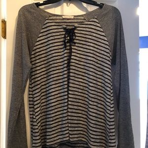 Hem & Thread size S top